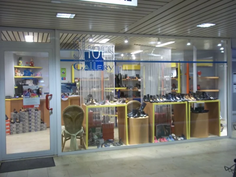 Header Shoes Gallery in Aalter