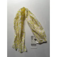 Wit/ gele sjaal doerak