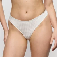 Marie Jo – Avero – String – 0600410 – Ivory Petale.