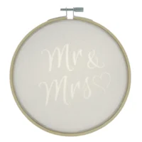 Wanddecoratie - Borduurring - Mr & Mrs - 14cm