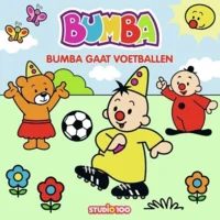 Bumba - Bumba gaat voetballen - kartonboek