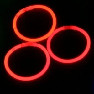 Rode glow armbanden