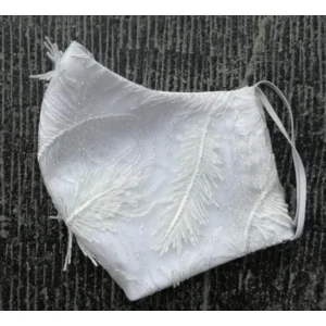 Exclusief Handgemaakt Mondmasker/Mondkapje Ivory white Vrouw