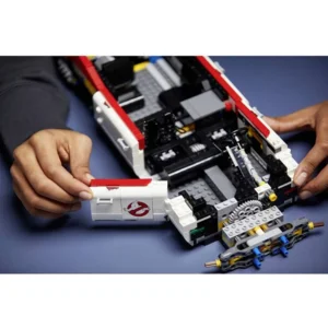 LEGO Creator Expert - Ghostbusters ECTO-1 - 10274