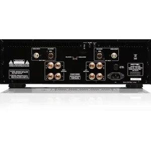 Rotel RB1582 MKII Stereo eindversterker Zwart