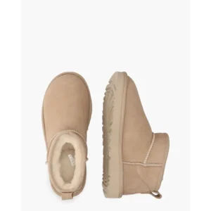 UGG Classic Ultra Mini Boot Sand Dames Enkelboots