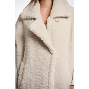 Rino & Pelle teddy jas: Luca, birch color, oversized ( RINO.78 )