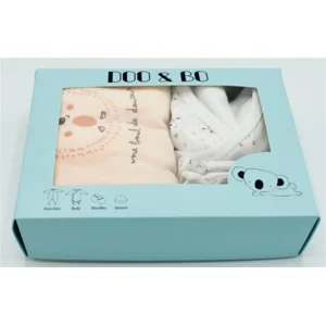 Eskimo baby starter box: Pyjama / Romper / Muts / wandjes ( ESK.1812 )