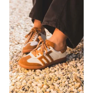 Back 70 Cloud Wit/Cognac Damessneakers