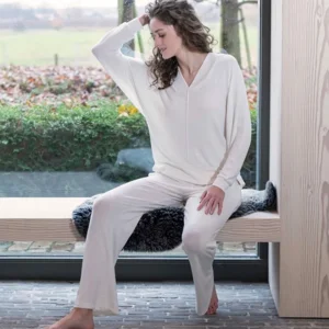 Gl-Amour Viscose pyjama in ivoor