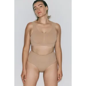 Prima Donna Nudda corrigerende tailleslip in huidskleur