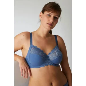 Simone Pérèle - Caresse - BH Beugel - 12A320 - Crépuscule