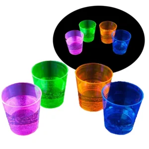 Neon Shotglaasjes - 50 stuks | Herbruikbare plastiek beker 30 ml | 4 kleuren