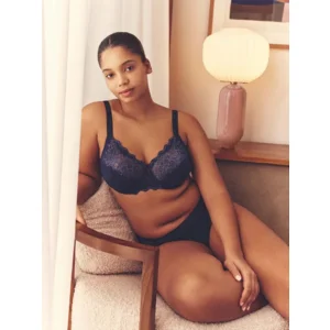 Simone Pérèle – Caresse – BH Beugel – 12A320 – Encre