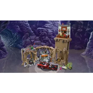 LEGO - Super Heroes - Batman Classic TV Series: Batcave - 76052