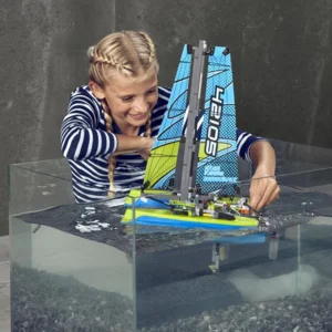 LEGO Technic - Catamaran - 42105