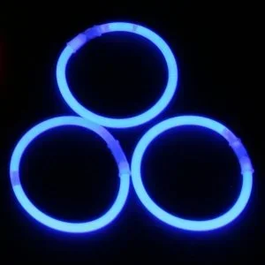 Blauwe glow armbanden