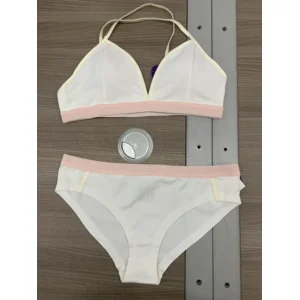 Strawberry Secrets Tiener Top: Off White, Roze / geel afgeboord ( STR.4 )