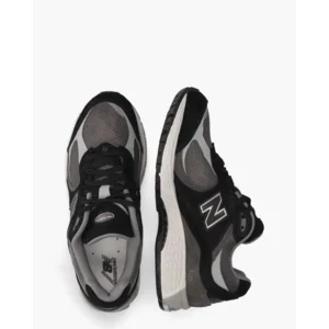 New Balance U2002RC Herensneakers