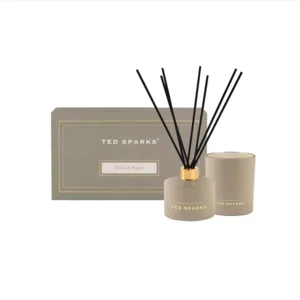 Ted Sparks Tonka & Pepper Kaars & Diffuser Gift Set