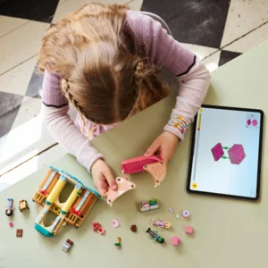 LEGO® 75681 Wicked Glinda, Elphaba en Nessarose op Shiz University