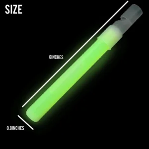 25 groene glow sticks met fluitje - geleverd met koordjes - glowtijd 6-8 uur