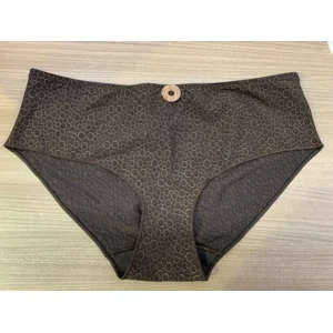 Dacapo Shorty: Mahagoni Bruin ( DAC.218 )