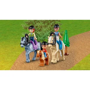Lego Friends - Paardrijbasis in het bos - 41683