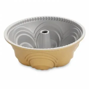 Nordic Ware Bakvormen Chiffon Bundt Pan (10 cups)