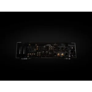 NAD M66