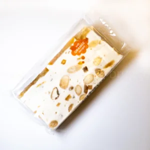 schijfje zachte nougat met sinaas