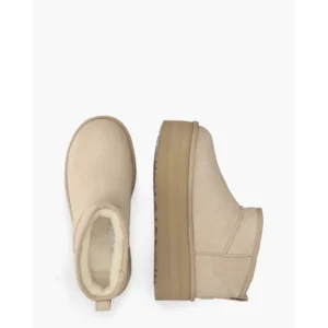 UGG Classic Ultra Mini Platform Boot Sand Dames Enkelboots