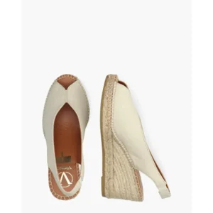 Viguera 2127 Off-White Damessandalen