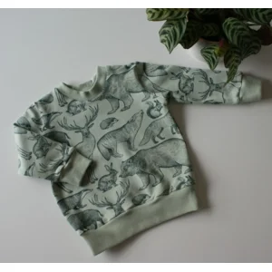 Handgemaakte Babysweater Forest print