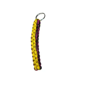 Sleutelhanger met gevlochten touw - geel/ donker roze/ zwart - touwlengte 12.5 cm