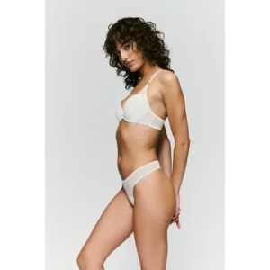 Sarda Radia string in ivoor