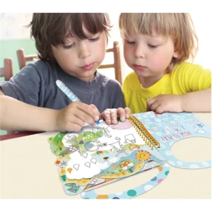 Kleuren met water - Vier seizoenen - Met spelletjes & stickers