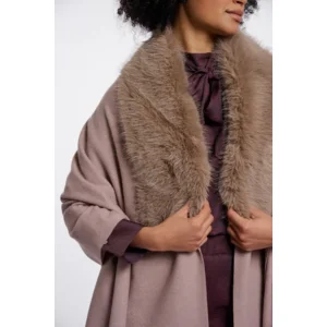 Rino & Pelle Cape met bont: Wendy, mocha latte ( RINO.98 )