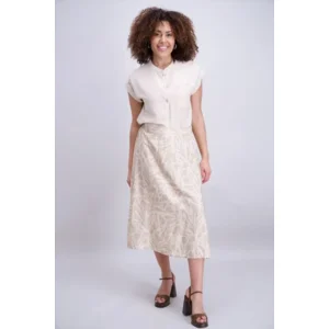 Signe Nature Zomer Bloes: Beige, doorknoop model, kapmouw ( Signe.1387 )