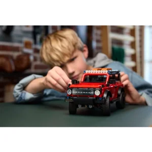 LEGO Technic - Ford Bronco SUV  - 42213