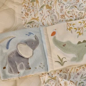 Activiteiten boek - Little friends - Stof