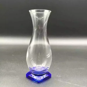 Bormioli Rocco	IBISCO vaasje 17,5 cm hoogte glas met blauwe voet