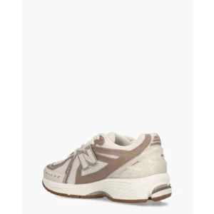 New Balance U19069FG Damessneakers